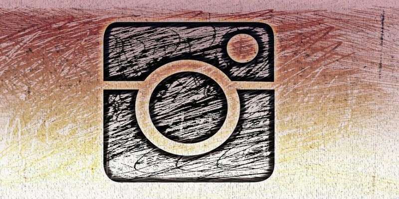 How to Create Instagram Stories Featured Image