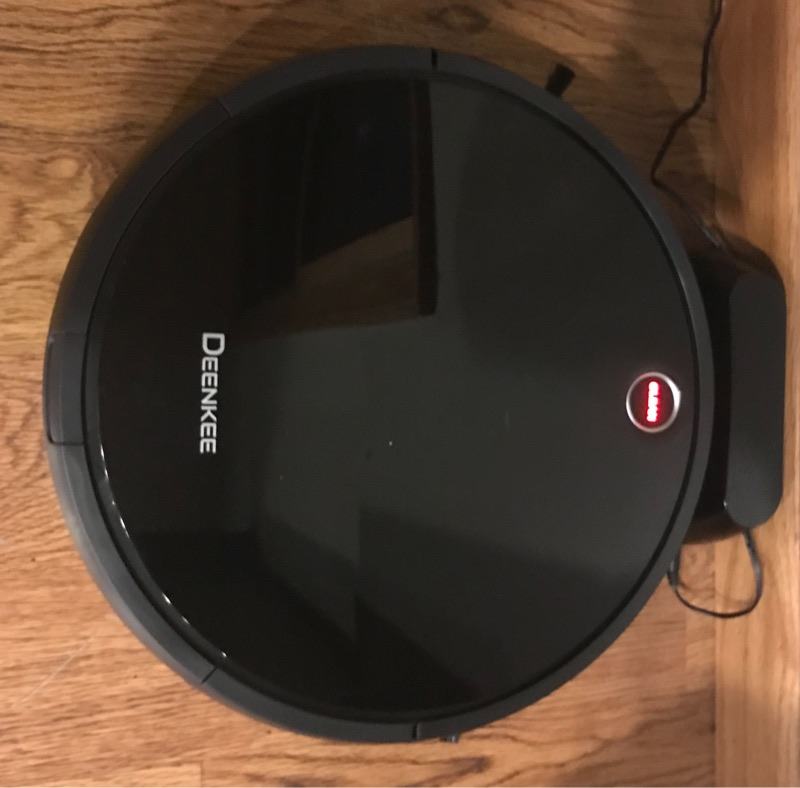 deenkee-robot-vacuum-charging deenkee-robot-vacuum-charging