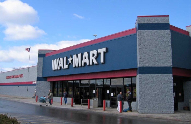 news-walmart-shopping-cart-exterior