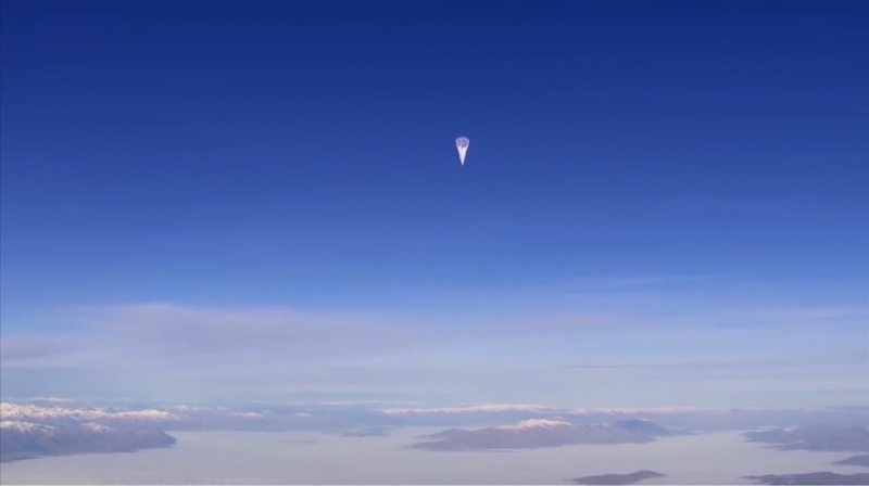 news-alphabet-balloons-sky news-alphabet-balloons-sky