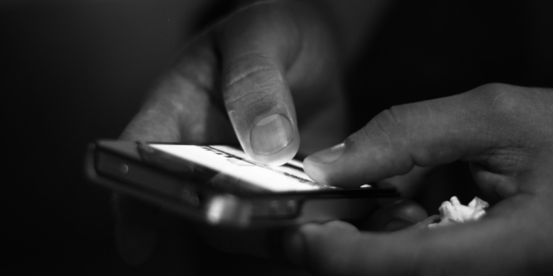 Why Are People in the US Buying Fewer Smartphones? Featured Image