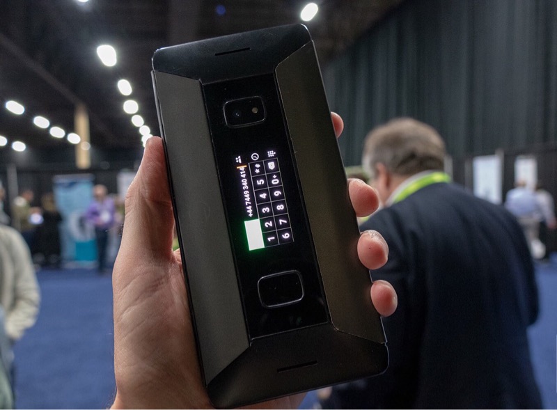 news-cosmo-communicator-closed news-cosmo-communicator-closed