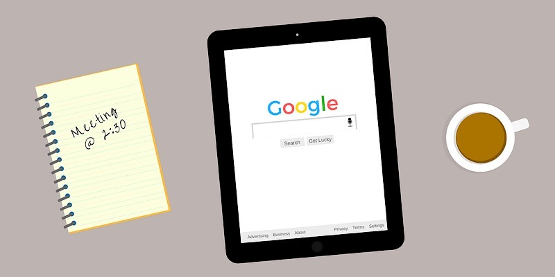 news-google-engineers-tablet news-google-engineers-tablet