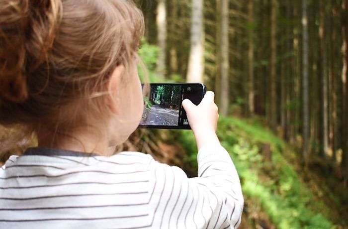 News Children Screen Time Phone