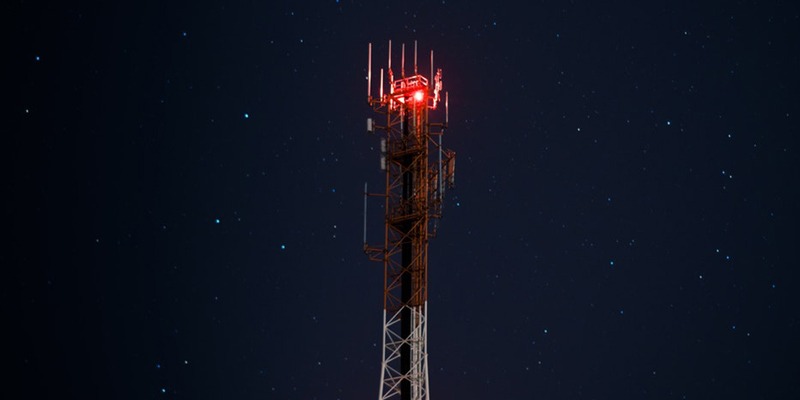 Best Cell Signal Boosters Header