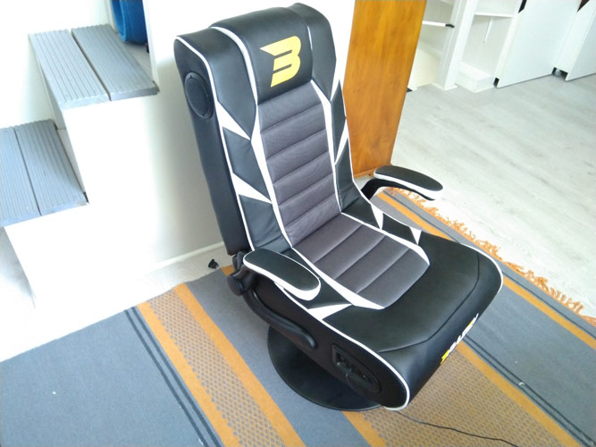 Brazen Panther Bluetooth Gaming Chair Review 2