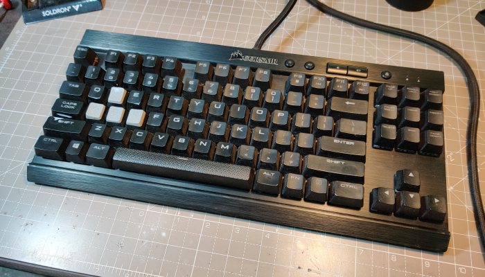 Keyboard Repair Guide 01