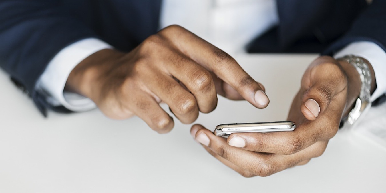 News Smartphone Voting Featured