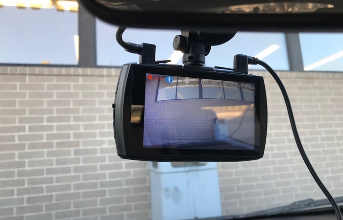 Review T4 Dash Cam Storefront