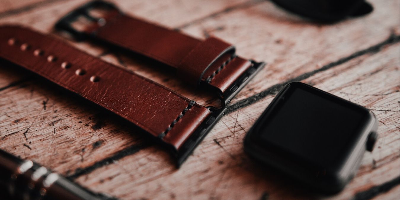 Sell Apple Watch Featured Holding Watch