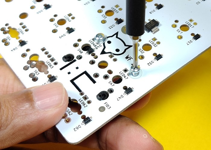 Custom Mechanical Keyboard Guide 16