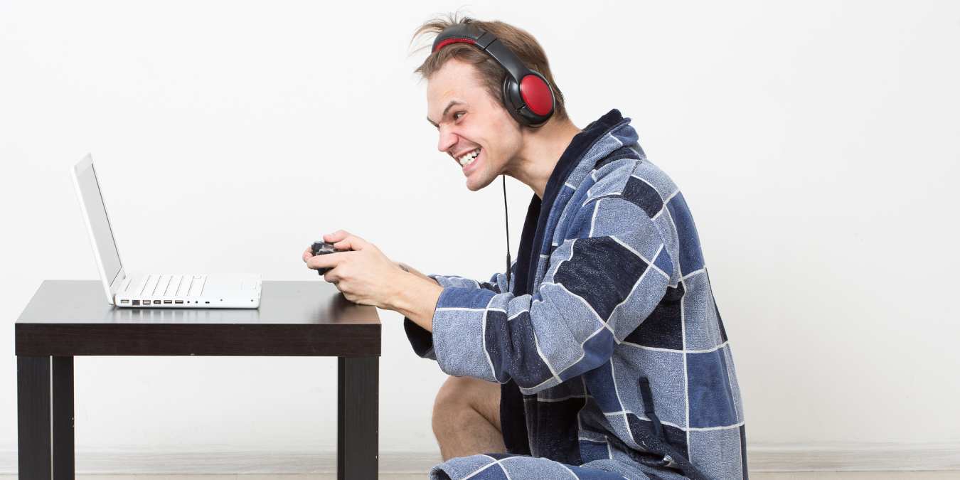 play-windows-game-linux-featured