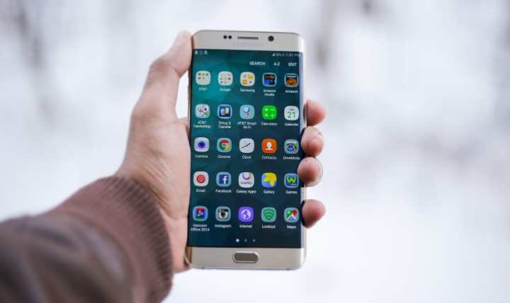 Cell Phone Myths Background Apps