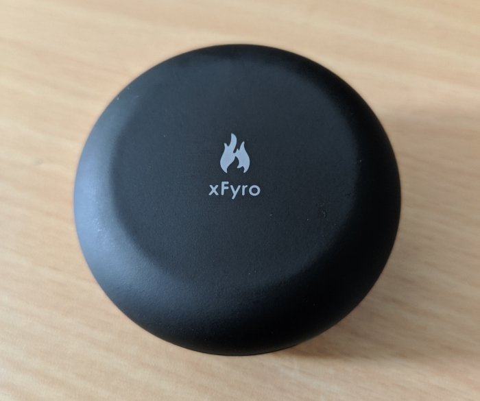 Xfyro Aria Earbuds Round Case