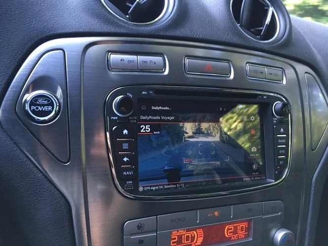 Dashboard Android Dailyroads Voyager 1