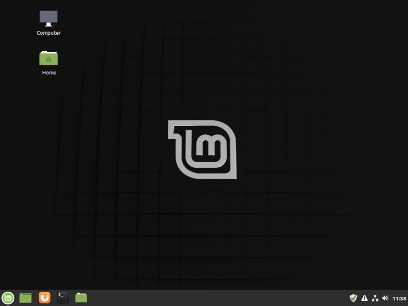 The Cinnamon desktop in Linux Mint on boot