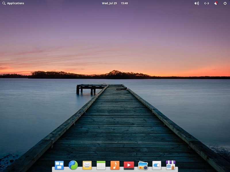 The Pantheon desktop in elementaryOS on boot