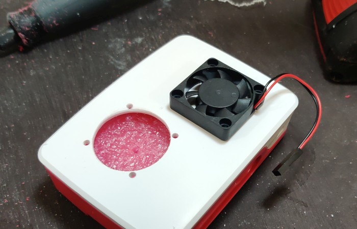 Raspberry Pi 4 Case Mod 02