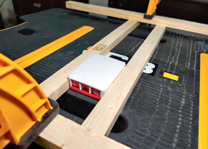 Raspberry Pi 4 Case Mod 05b