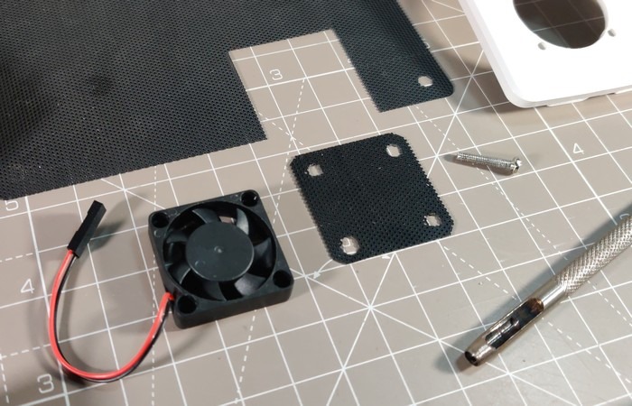 Raspberry Pi 4 Case Mod 08a