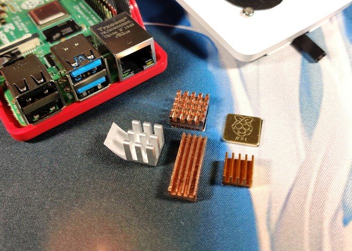 Raspberry Pi 4 Case Mod 10a