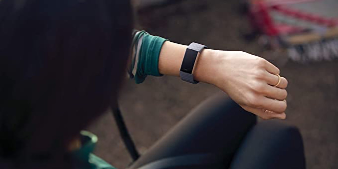 Deal Fitbit Charge Tracker Featured