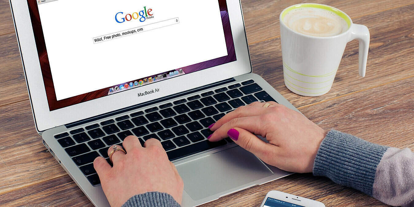 News Apple Google Search Featured