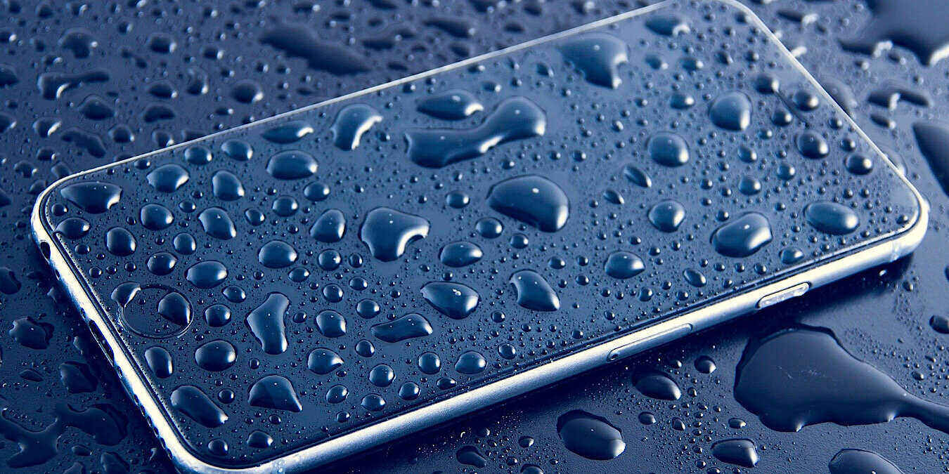 Iphone Italy Water Resistant Featured