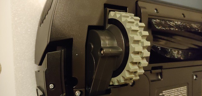 Moosoo Mt 720 Robot Vacuum Cleaner Review Wheel