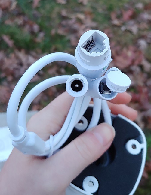 Netvue Vigil Pro Outdoor Security Camera Review Ports