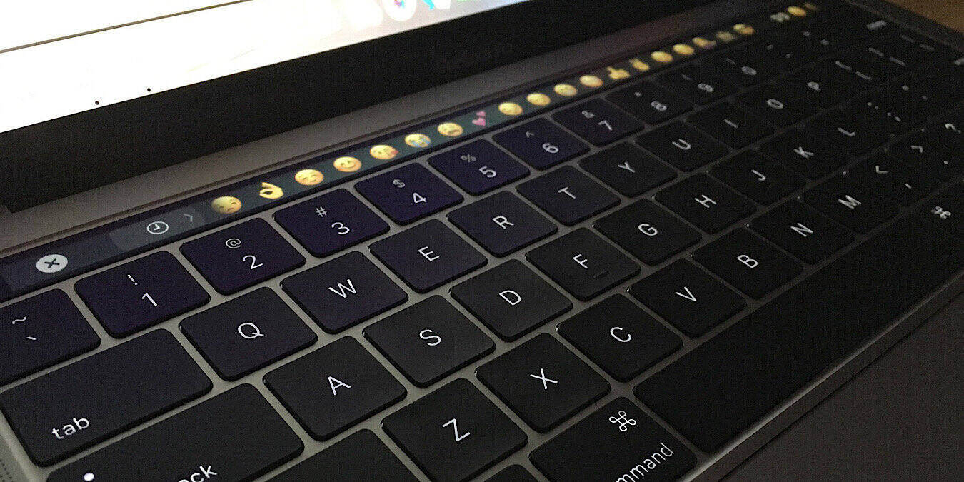 Macbook Pros Touch Bar Featured