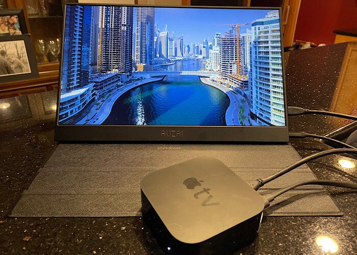 Review Aukai Portable Monitor Apple Tv