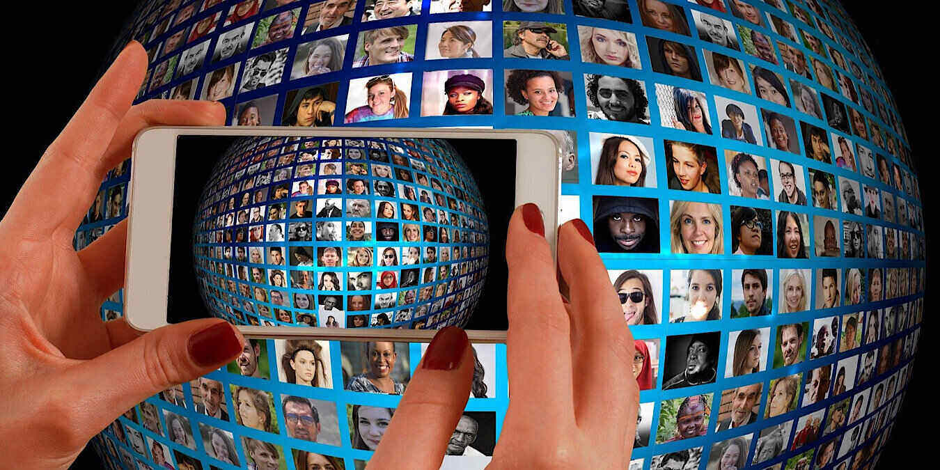 Whatsapp Record Featured