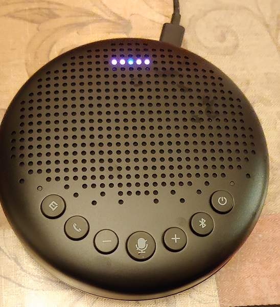 Emeet Luna Wireless Speakerphone Review In Use