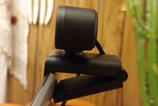 Emeet Nova Webcam Review Attached