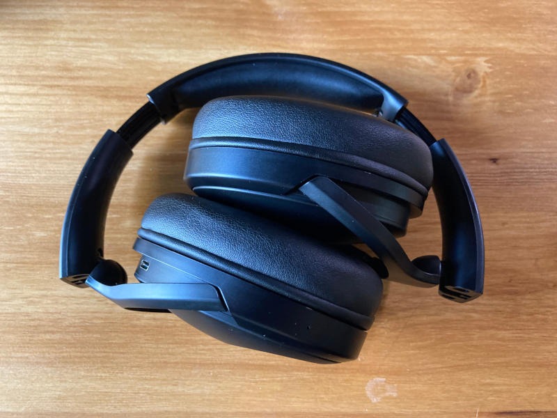 Tronsmart Apollo Q10 Review Folded