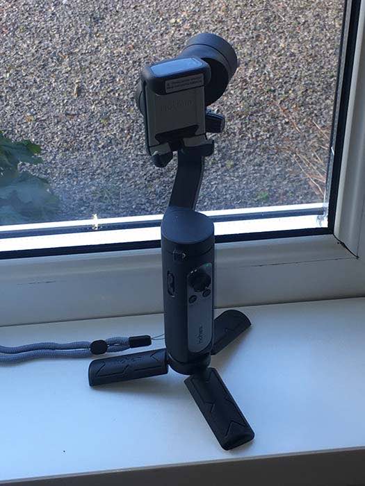 Hohem Isteadyx Standing 2