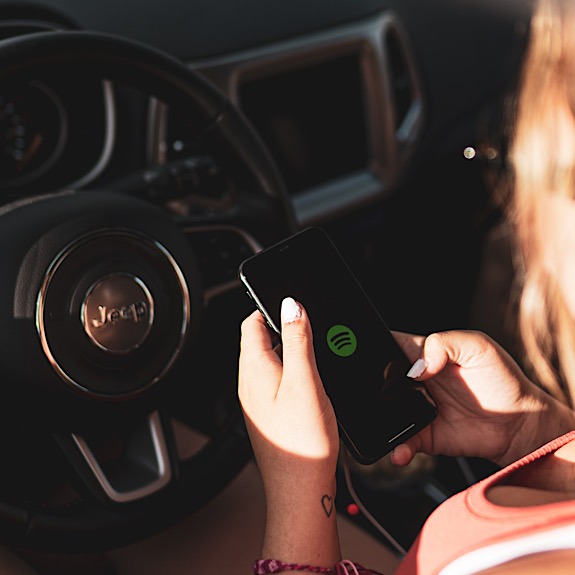 Spotify Car Thing Smartphone