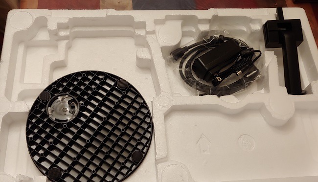 Auzai 24 Inch Monitor Review In Box