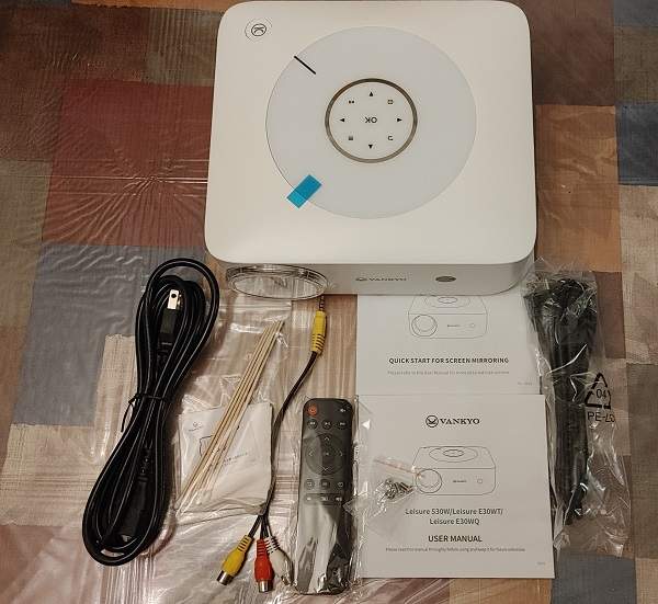 Vankyo Leisure 530w Projector Review Box