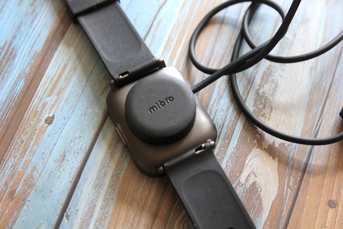 Mibro Color Smartwatch Charging
