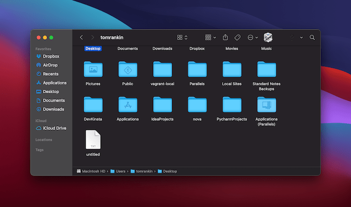 Creating a new blank text file.