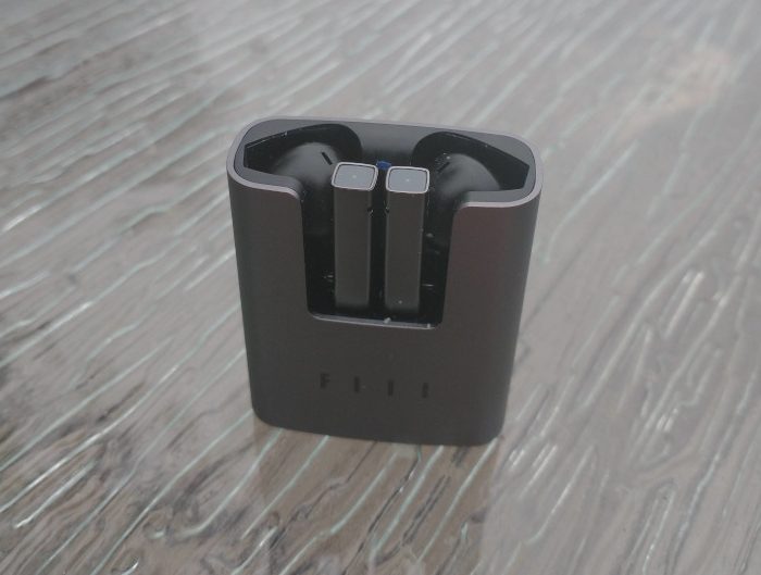 Fiil Cc2 Review Charging Case 1