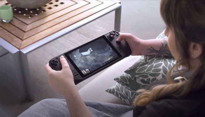 Steam Deck Woman Playing