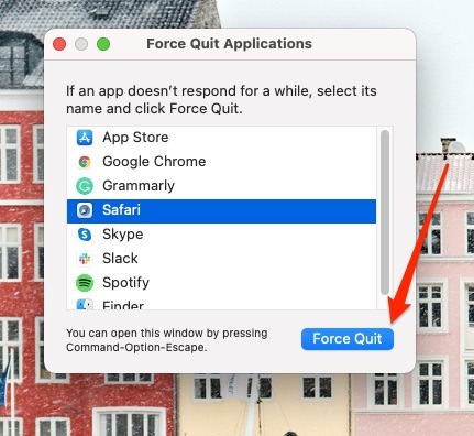 Screenshot showing selection of apps to force quit on Mac