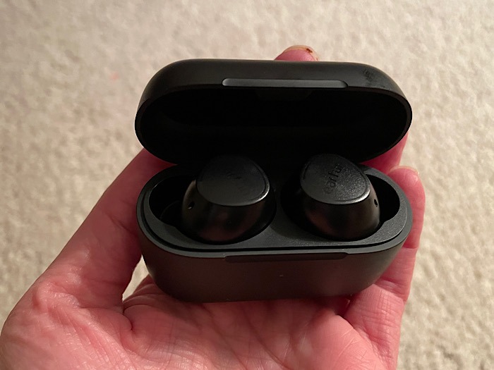 Earfun Free 2 Open Case