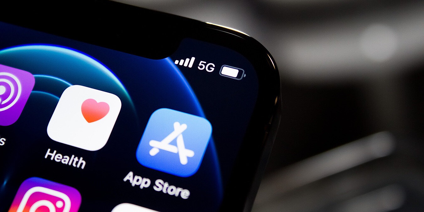 Apple Sideloading Apps Featured