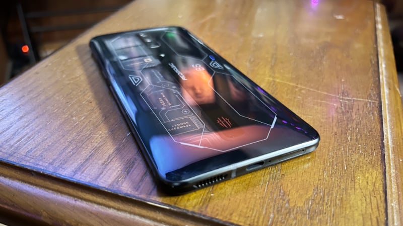 Redmagic 6s Pro Review Transparent Back