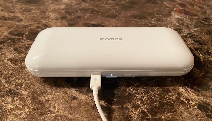 Momax Airbox Power Bank Usb Charging