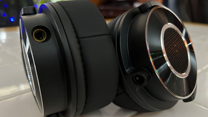 Oneodio Monitor 60 Review Cable Input